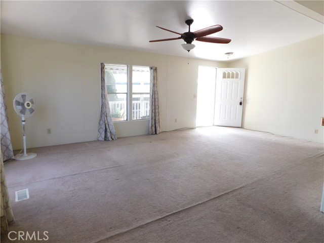 Detail Gallery Image 10 of 56 For 2200 W Wilson #82,  Banning,  CA 92220 - 3 Beds | 2 Baths