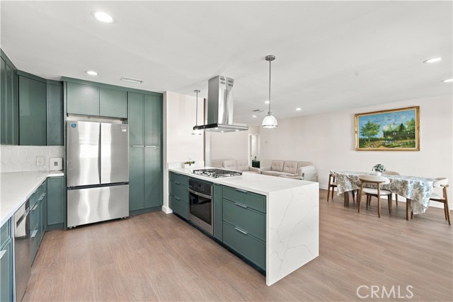 18745 Sunburst Street photo 10