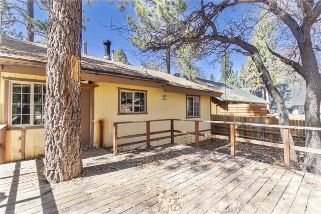 Detail Gallery Image 17 of 19 For 427 Holmes, Sugarloaf,  CA 92386 - 2 Beds | 2 Baths