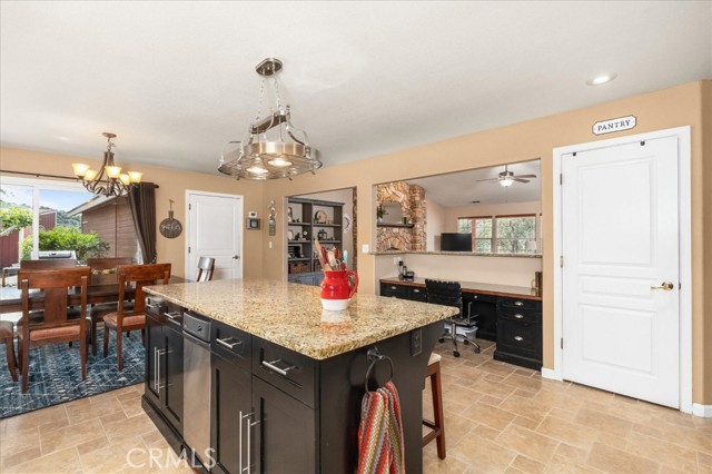 Detail Gallery Image 18 of 47 For 47527 Miami Highlands Dr, Oakhurst,  CA 93644 - 4 Beds | 2/1 Baths