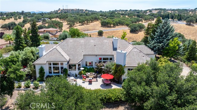 2045 Vista De La Vina, Templeton CA: https://media.crmls.org/medias/de5b8e88-1b8e-4fd5-842e-f5e751d93237.jpg