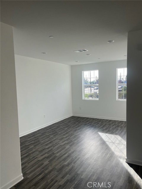 Detail Gallery Image 13 of 27 For 8315 Gabrielino Ct, Rancho Cucamonga,  CA 91730 - 3 Beds | 2/2 Baths