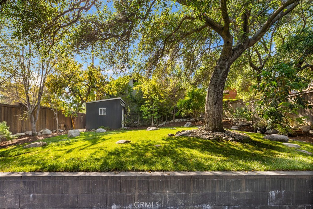 1935 Stonehouse Road Sierra Madre img 39