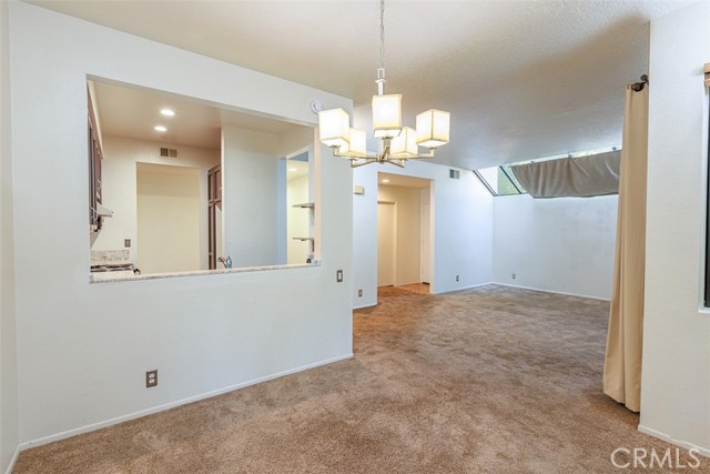 Detail Gallery Image 11 of 33 For 5744 E Creekside Ave #60,  Orange,  CA 92869 - 2 Beds | 1 Baths