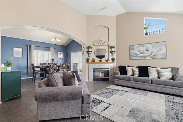 Detail Gallery Image 5 of 55 For 7735 Ridgeview, Whittier,  CA 90606 - 4 Beds | 2 Baths