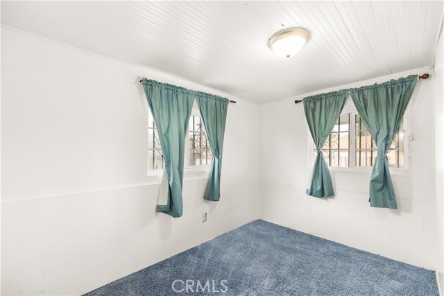 608 Western Avenue, San Bernardino CA: https://media.crmls.org/medias/de5e05e5-2cad-469c-97af-886f616c23fb.jpg