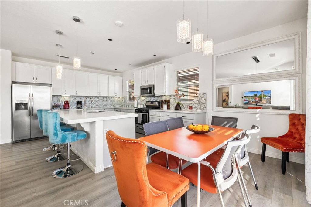 MLS #OC25249506 image #17