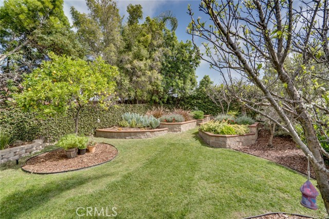 Detail Gallery Image 37 of 56 For 6561 Sabbicas Cir, Huntington Beach,  CA 92647 - 4 Beds | 3 Baths