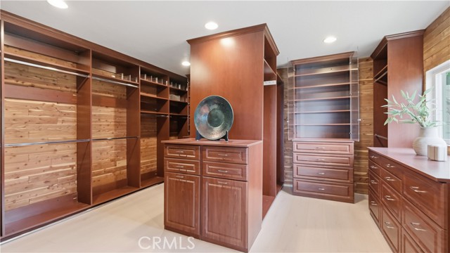 Detail Gallery Image 31 of 47 For 31 Saint Tropez, Newport Beach,  CA 92660 - 4 Beds | 3 Baths