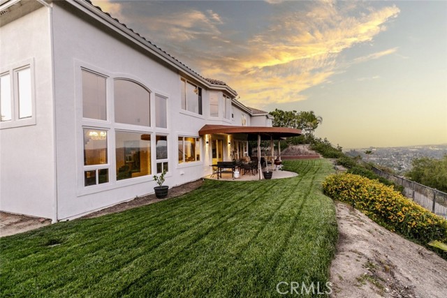 24736 Wooded Vista, West Hills CA: https://media.crmls.org/medias/de601810-8de0-4f58-83f2-5c9a5cb2b2ba.jpg