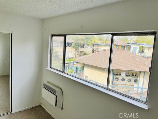 Photo #10: CRSR26051768 Listing: Photo #10