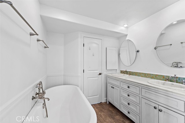 2944 TERRY Road, Laguna Beach CA: https://media.crmls.org/medias/de60ee9b-1e9a-4b4c-9006-f0181b141109.jpg