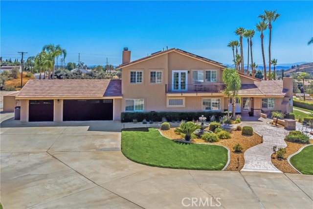 35225 Crystal Street, Yucaipa CA: https://media.crmls.org/medias/de618f0a-dbc5-400c-988a-6ddc533e3bdd.jpg