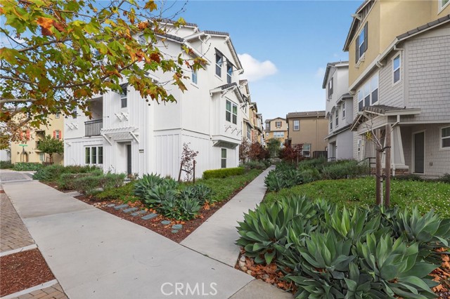 Detail Gallery Image 55 of 67 For 1303 Antonella, Hayward,  CA 94541 - 3 Beds | 3/1 Baths