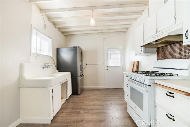 Detail Gallery Image 15 of 27 For 2011 Paso Robles, Oceano,  CA 93445 - 3 Beds | 2 Baths