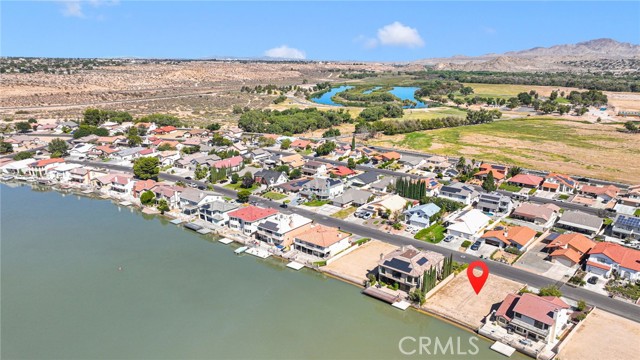 Detail Gallery Image 6 of 8 For 17995 Lakeview Dr, Victorville,  CA 92395 - – Beds | – Baths
