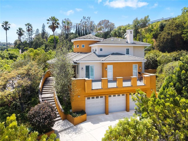 838 Braewood Court, South Pasadena CA: https://media.crmls.org/medias/de6342fa-c3f6-43f7-bc5a-ed536d4170b4.jpg