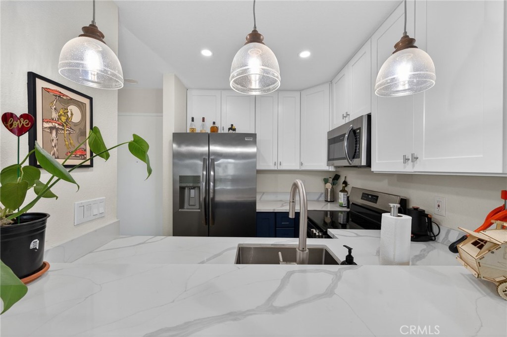 4060 Huerfano - photo 5