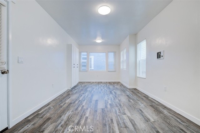 12 1/2 25th Place, Venice CA: https://media.crmls.org/medias/de636d3d-c89e-485c-8ae6-c6d58bb6e946.jpg