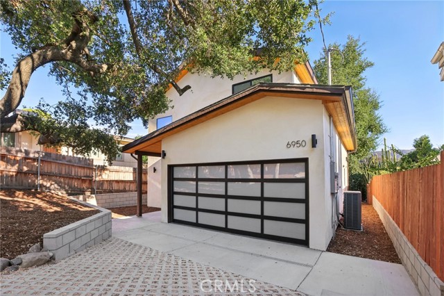 6950 Beckett Street, Tujunga CA: https://media.crmls.org/medias/de640a74-f894-4c82-9d21-1099d5d4881e.jpg