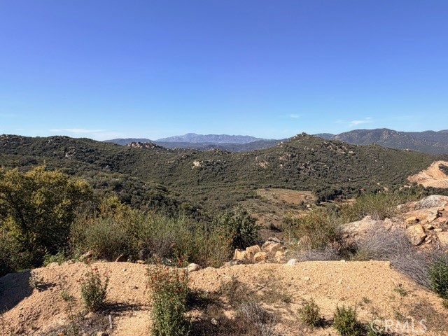 Detail Gallery Image 5 of 7 For 41591 Corte Vista Gusta, Murrieta,  CA 92562 - – Beds | – Baths