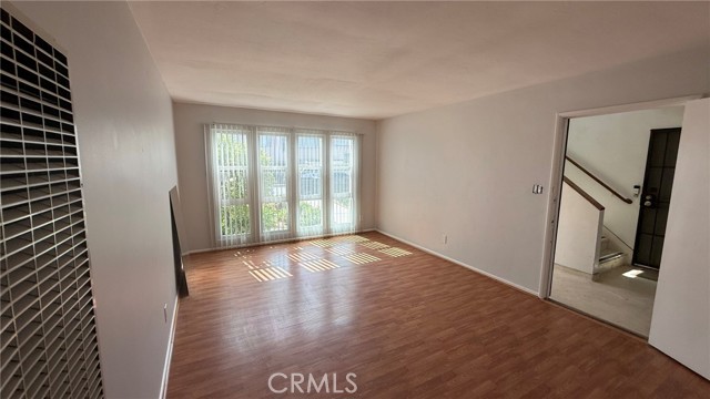 Detail Gallery Image 9 of 14 For 1037 Portola, Arcadia,  CA 91007 - 2 Beds | 1 Baths