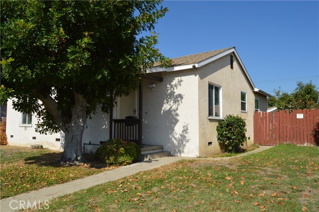 13623 Branford Street photo 7