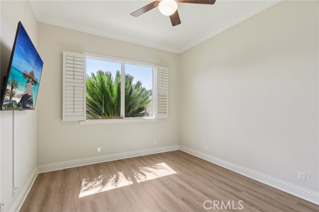 Image 28 of 62 For 16860 Rayen Street