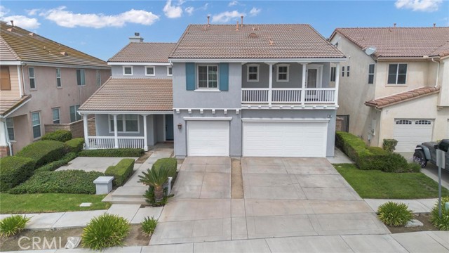 7681 Stonegate Drive, Eastvale CA: https://media.crmls.org/medias/de658d7c-e21b-4c88-bed1-036a655b8acc.jpg