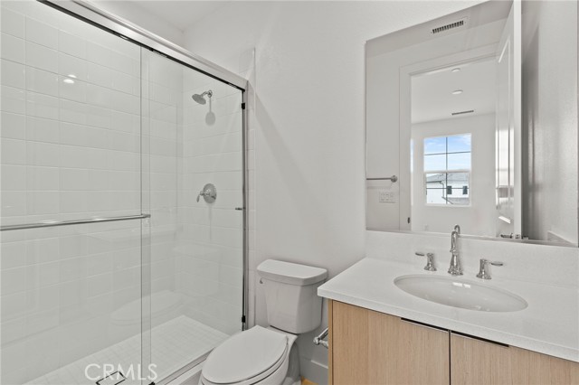 29961 W Corte Temprano, Valencia CA: https://media.crmls.org/medias/de659a32-6450-47ca-93b7-b1c48c91dcf8.jpg