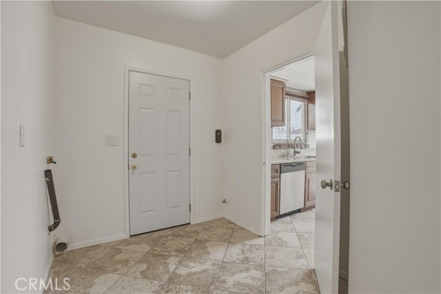 Detail Gallery Image 12 of 23 For 14808 Aztec, Sylmar,  CA 91342 - 3 Beds | 2 Baths