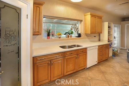 Image 14 of 16 For 13762 Pacific Avenue