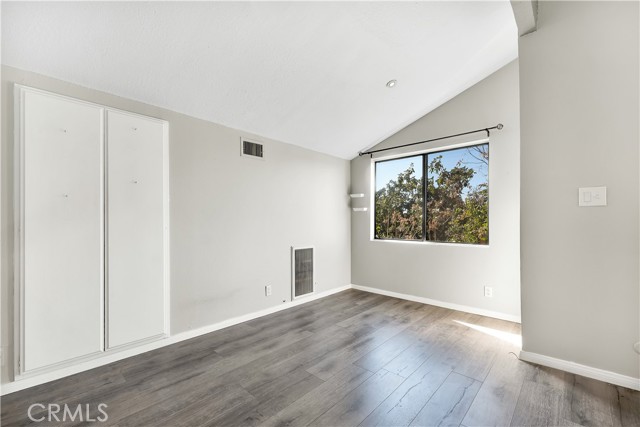 Detail Gallery Image 17 of 31 For 18445 Hatteras #403,  Tarzana,  CA 91356 - 2 Beds | 2 Baths