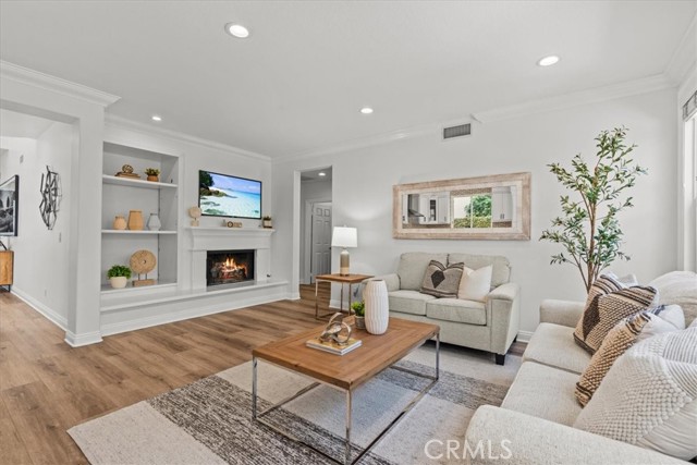 Detail Gallery Image 5 of 41 For 15 Bodega Bay, Irvine,  CA 92602 - 4 Beds | 3 Baths