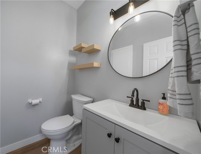 11544 Treeview Court, Moorpark CA: https://media.crmls.org/medias/de670dd9-5dcc-4361-bf1b-3d98e1f80109.jpg