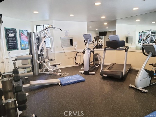 Detail Gallery Image 37 of 37 For 5305 White Oak Ave #F,  Encino,  CA 91316 - 2 Beds | 3 Baths