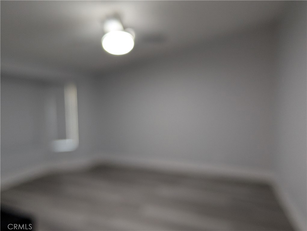 https://media.crmls.org/medias/de67af87-5ed7-422a-8308-780afff95320.jpg?preset=X-Large