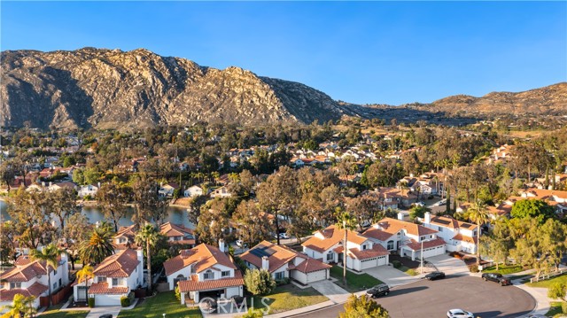 Detail Gallery Image 8 of 32 For 23770 Waterleaf Cir, Moreno Valley,  CA 92557 - 3 Beds | 2 Baths
