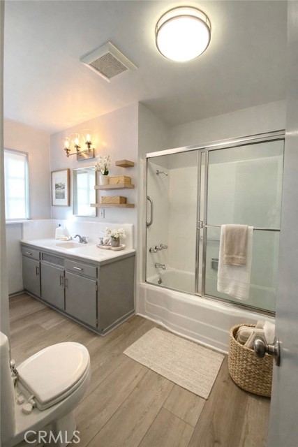 Detail Gallery Image 13 of 20 For 2544 N Brighton, Burbank,  CA 91504 - 1 Beds | 1 Baths