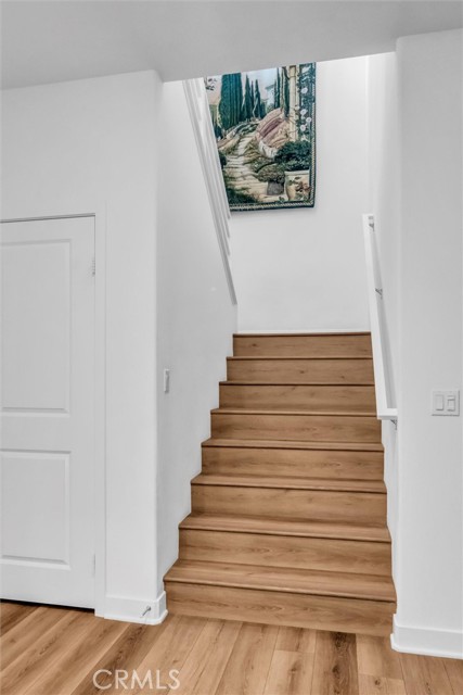 Image 21 of 47 For 26219 Silver Birch Drive