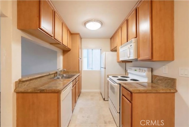 Detail Gallery Image 14 of 17 For 1105 Sepulveda Blvd #C101, Torrance,  CA 90502 - 1 Beds | 1 Baths