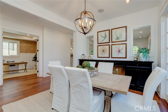 647 15th Street, Manhattan Beach, California 90266, 5 Bedrooms Bedrooms, ,4 BathroomsBathrooms,Residential,Sold,15th,SB21178358
