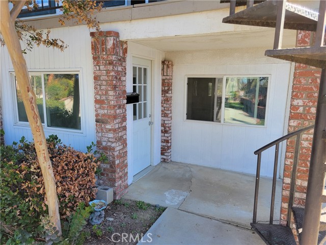 Detail Gallery Image 2 of 13 For 6966 Ranch View Rd, Riverside,  CA 92506 - 1 Beds | 0/1 Baths