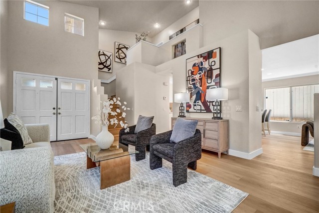 1191 S Silver Star Way, Anaheim Hills CA: https://media.crmls.org/medias/de6a8fad-b7b7-4104-9305-9738735a1768.jpg
