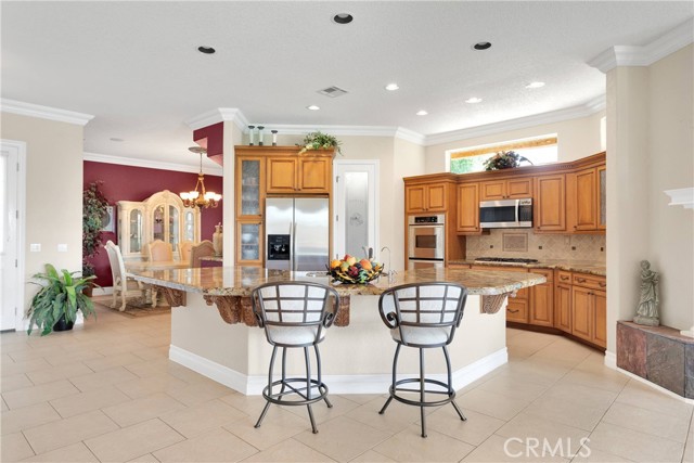 Detail Gallery Image 12 of 48 For 27333 Lakeview Dr, Helendale,  CA 92342 - 3 Beds | 2 Baths
