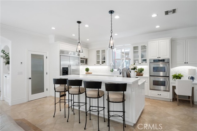 561 33rd Street, Manhattan Beach, California 90266, 5 Bedrooms Bedrooms, ,5 BathroomsBathrooms,Residential,Sold,33rd,SB21226238