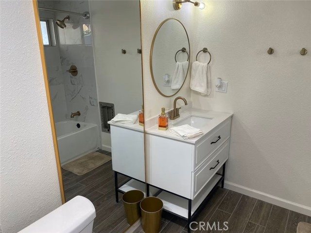 33012 Donner, Running Springs, CA 92308