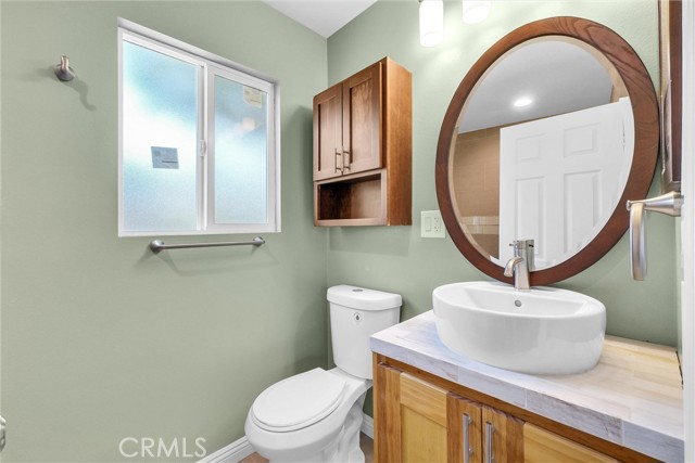 Detail Gallery Image 21 of 23 For 2513 W Occidental, Santa Ana,  CA 92704 - 3 Beds | 1/1 Baths