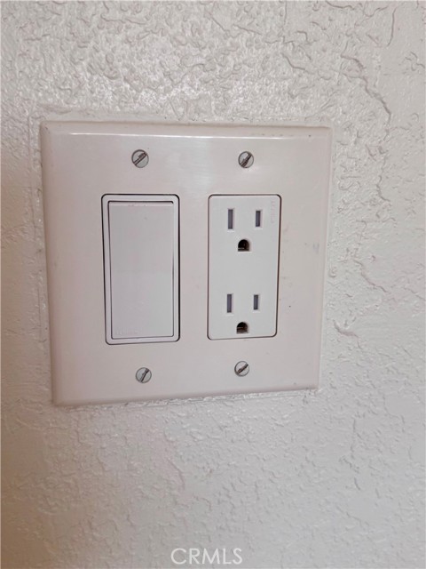Detail Gallery Image 20 of 31 For 725 W Thornton, Hemet,  CA 91743 - 2 Beds | 1/1 Baths