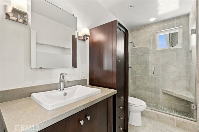 2212 Earle Court photo 25